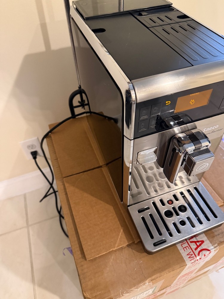 Saeco Gran Baristo SUPER-AUTOMATIC ESPRESSO MACHINE