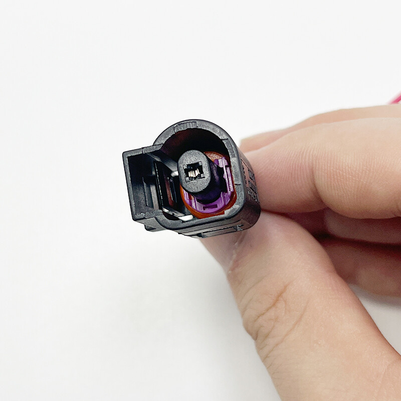 New 1 Pin Oil Pressure Connector Pigtail For VW Audi 1J0973701