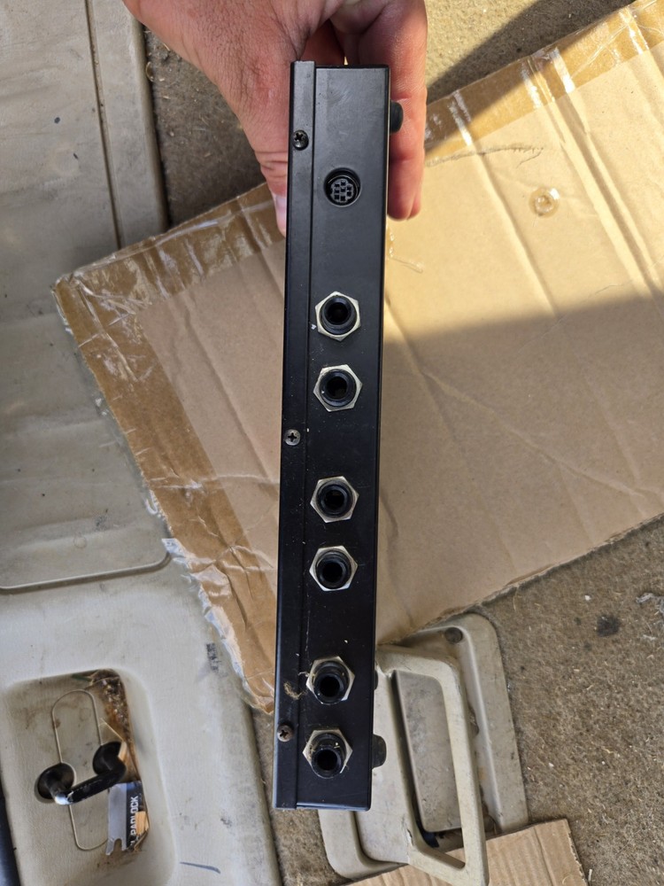Ensoniq OEX-6sr Output Expander for ASR-10 Sampler