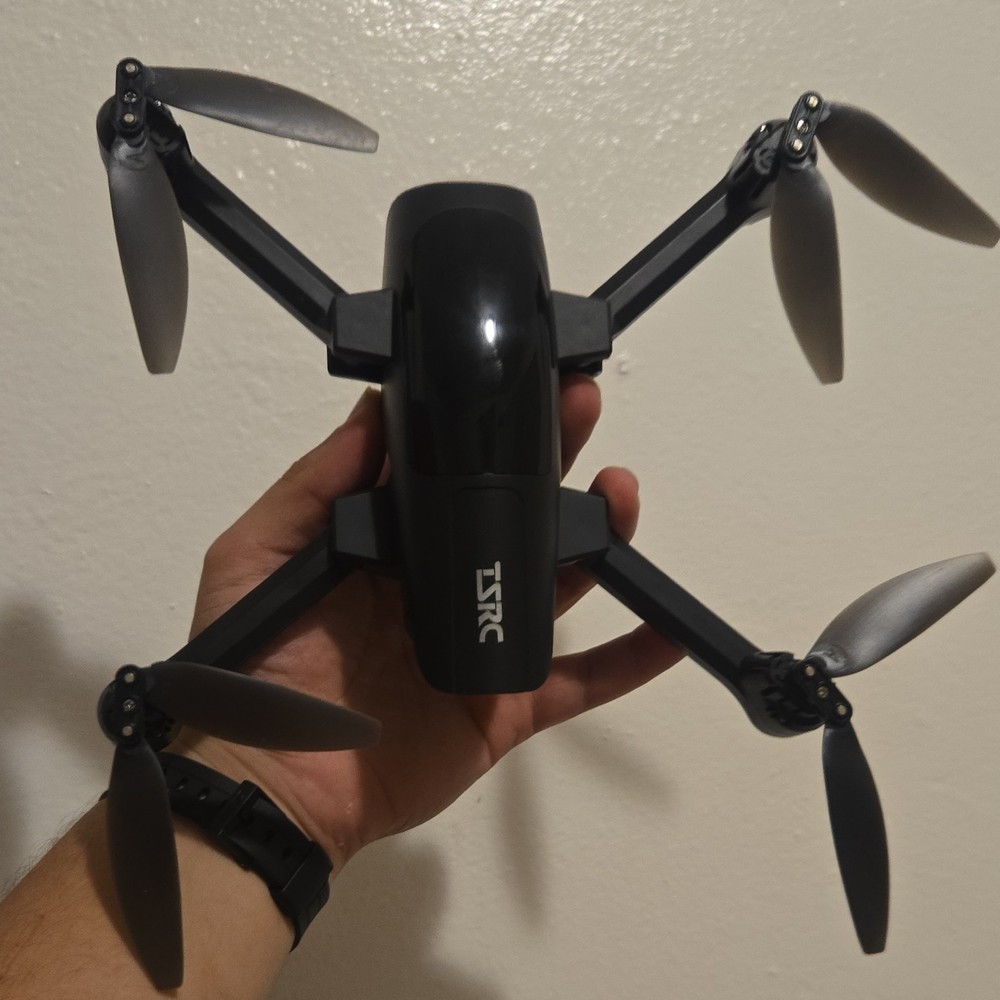 TSRC A5 Foldable RC Quadcopter Drone with Controller & Carrying Case