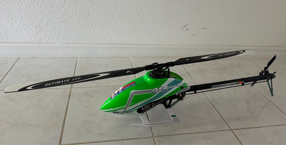 OMP M4 MAX BNF. Microbeast Plus,Spektrum satellite Flybarless System Helicopter