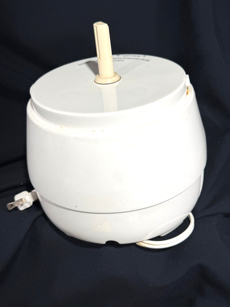 Cuisinart Custom Prep 11 Food Processor Motor Base White DLC-2011 - Working!