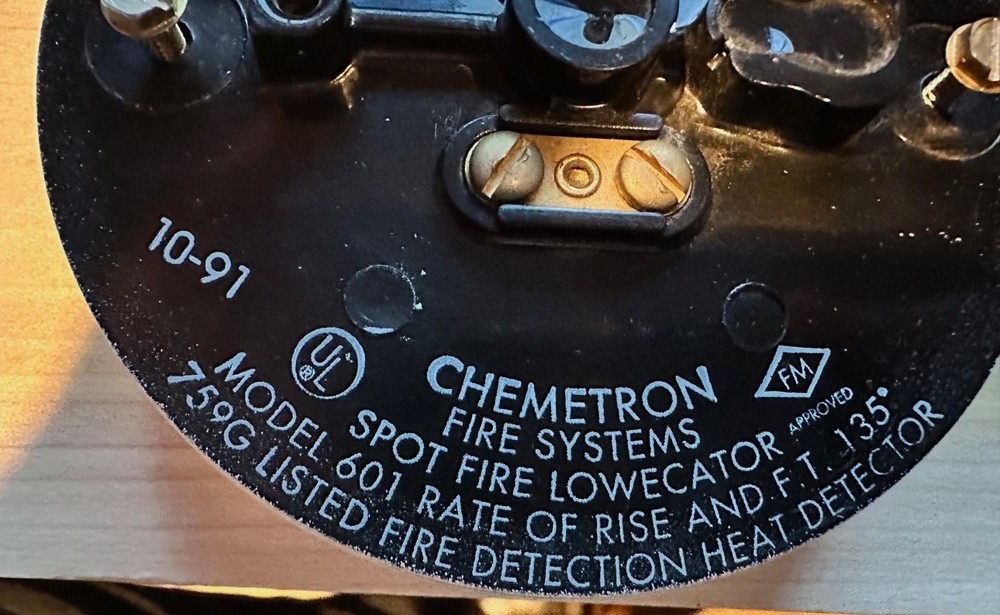 Chemetron Spot Fire Locator Model 601