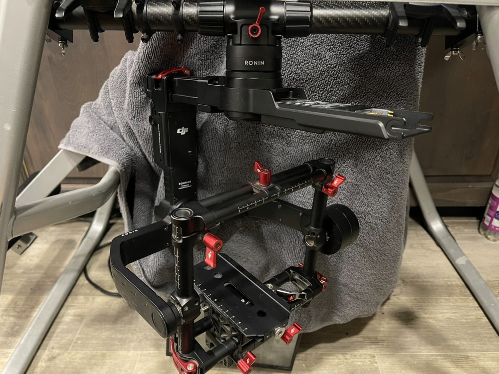 DJI Ronin-MX 3-Axis Gimbal Stabilizer, Includes Light Mounts, Phone Mount