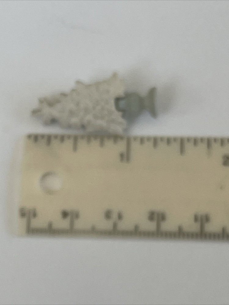 Vintage Plastic Realistic Goofy Topiary Fruit Button 1 1/4”