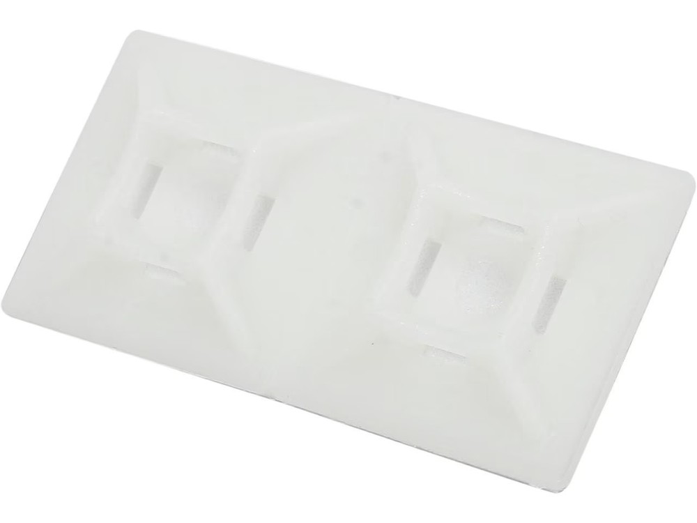 StarTech Self-Adhesive Nylon Cable Tie Mounts - 100 Pack