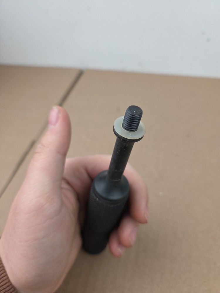 Saunders Torque Tamer Archery Stabilizer Bar