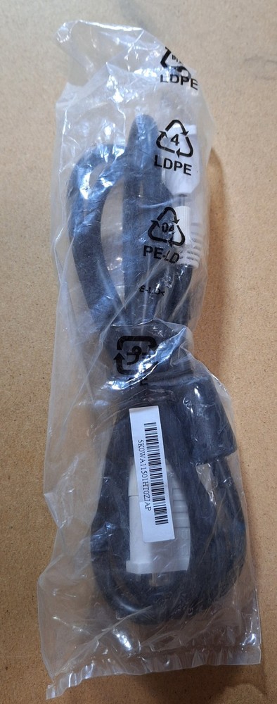 Cables Bundle DVI And AUX from Asus Screen and Some DVI Adapter