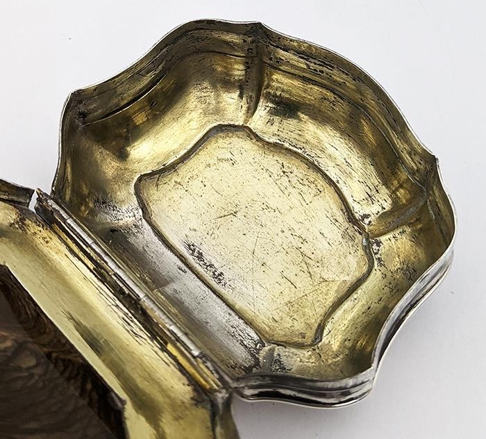 GEORGIAN SOLID SILVER & AGATE SNUFF BOX 18TH CENTURY