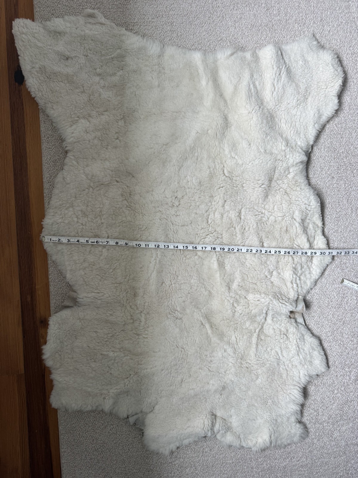 Farmhouse Pottery VT Sheepskin rug ivory natural authentic $225
