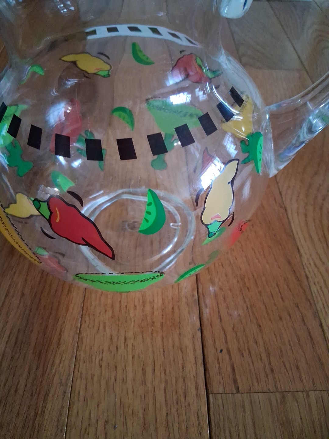 Vintage acrylic margarita pitcher with 4 stir sticks Peppers MCM