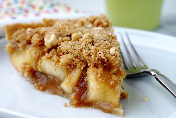 Apple Crumb Pies..Delicious 9 inch Apple Pie.
