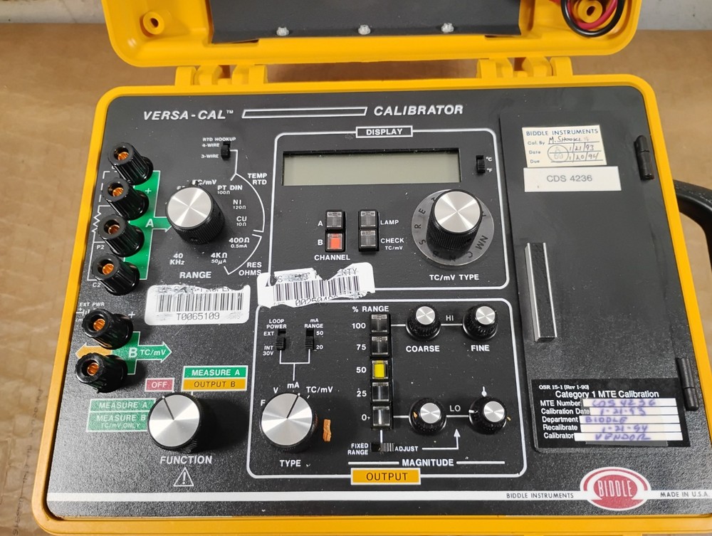 Biddle Versa-Cal Calibrator 720390- UNTESTED SURPLUS / POWERS ON