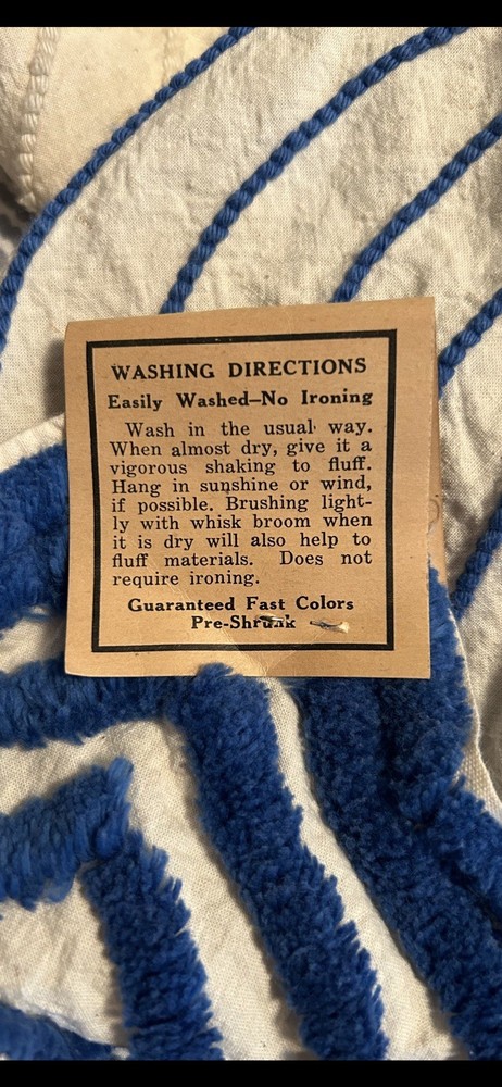 VINTAGE CHENILLE BEDSPREAD FABRIC ROYAL BLUE & WHITE THICK PLUSH NEW