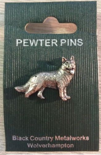 Lovely, Quality "German Shepherd" Pewter Pin