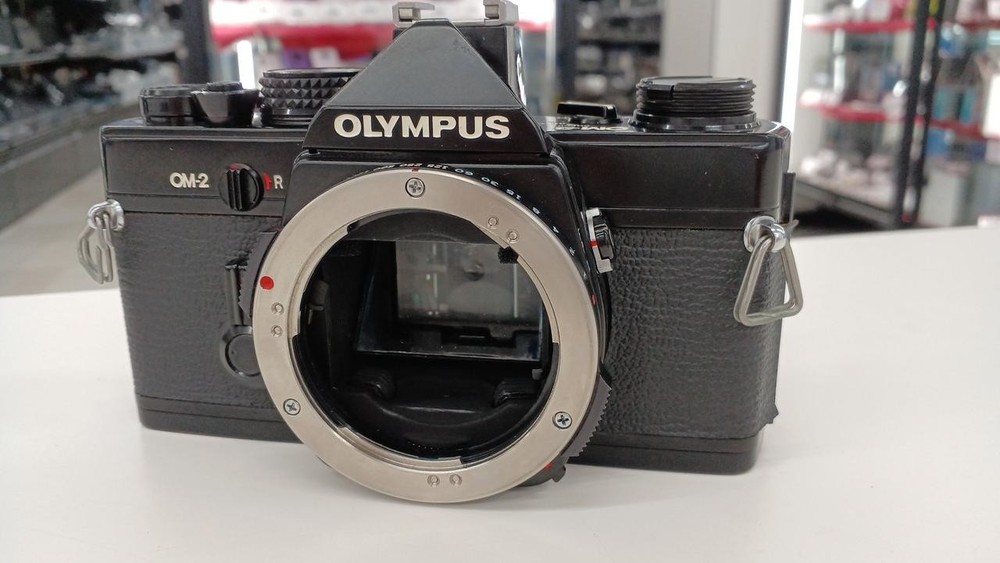 OLYMPUS OM-2N film camera