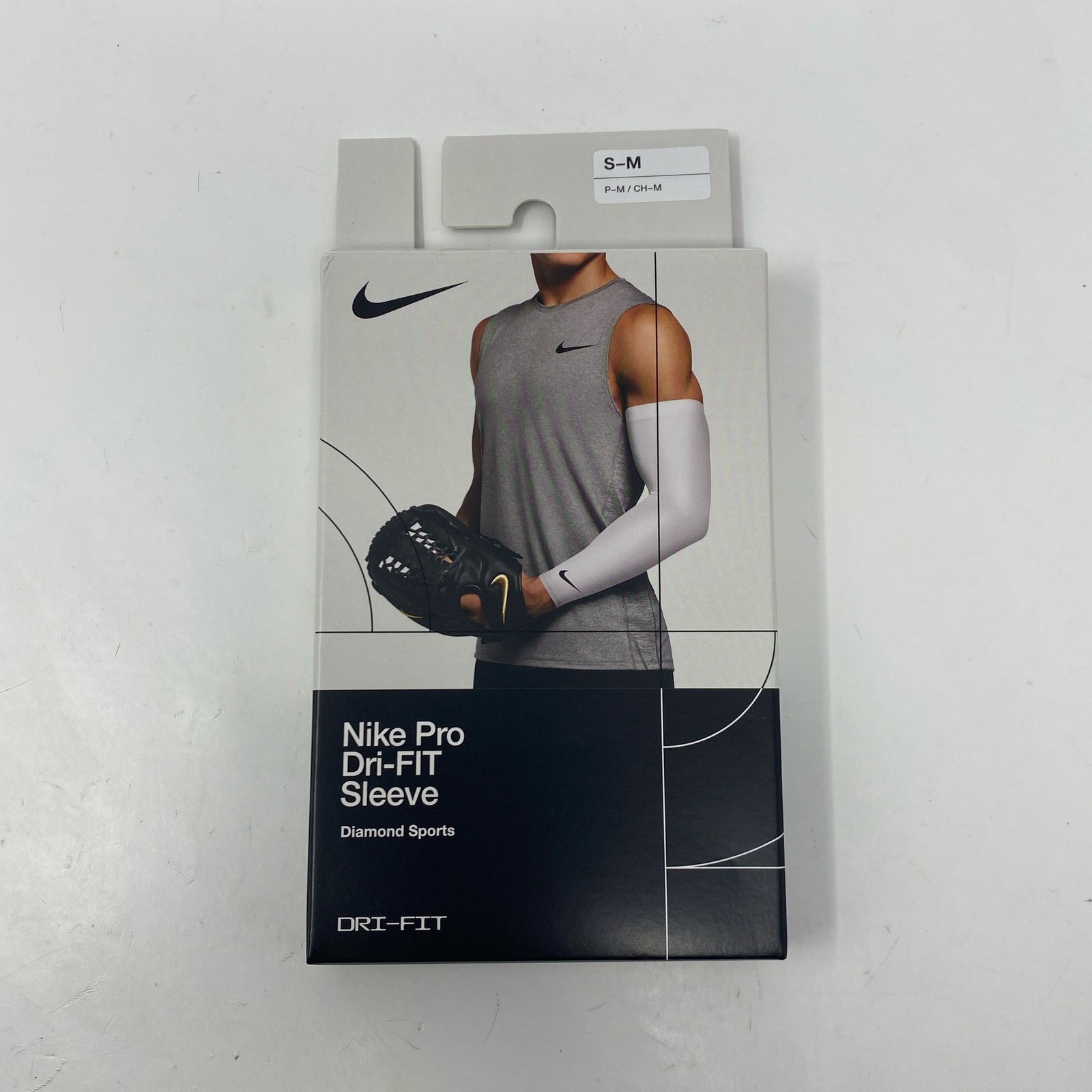 Nike Pro Dri-FIT Diamond Sports Arm Sleeve White S/M (Single Sleeve)