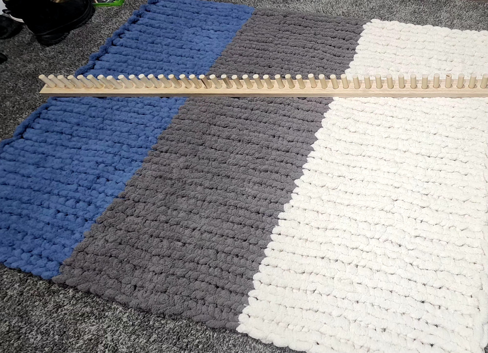 66" Loom for Chunky Blankets