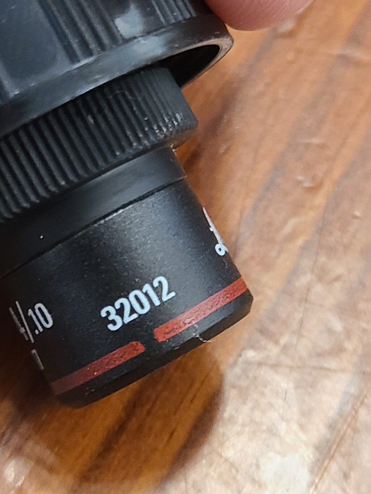 2 differ Leica Objective Microscope Lens Achro 4/.10 160/.17 and generic Plan 4x