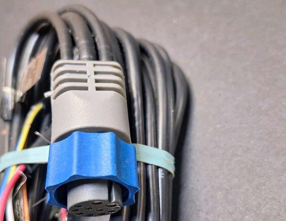 NEW Lowrance PC-26BL Power Cable 99-98