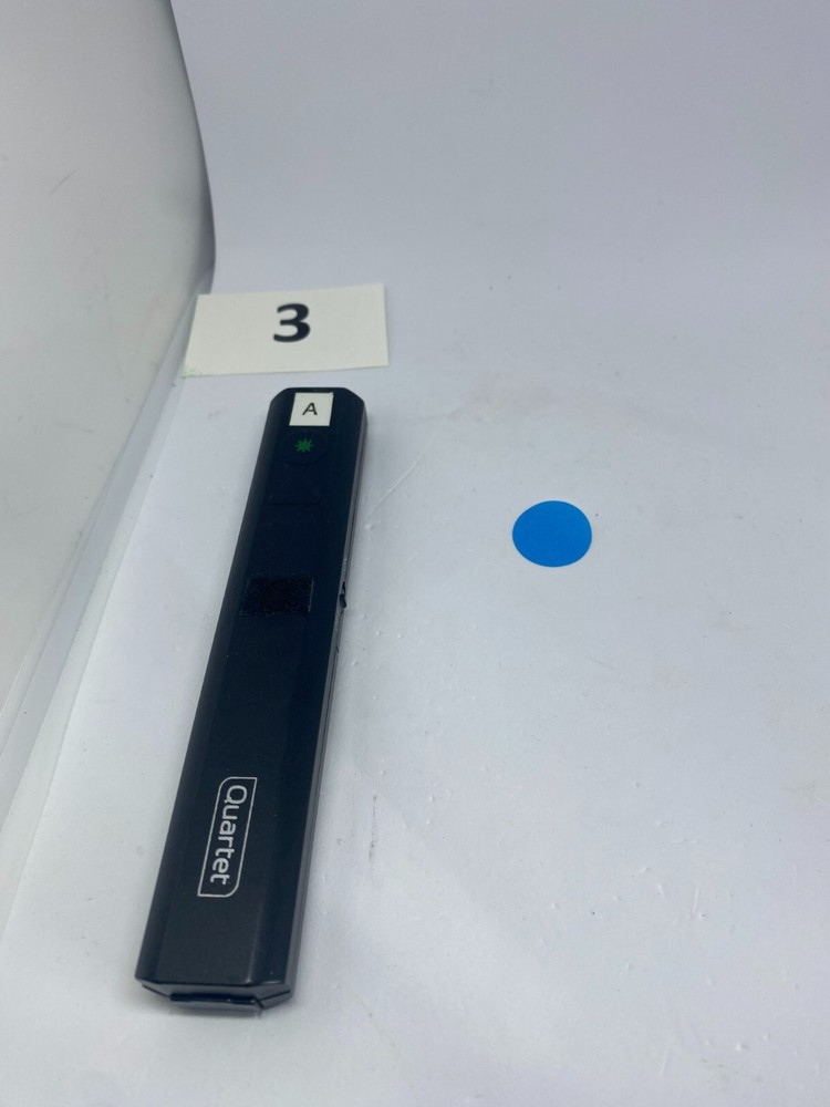 Quartet Brilliant Green Laser Pointer & Wireless Remote, Class 3a, Black