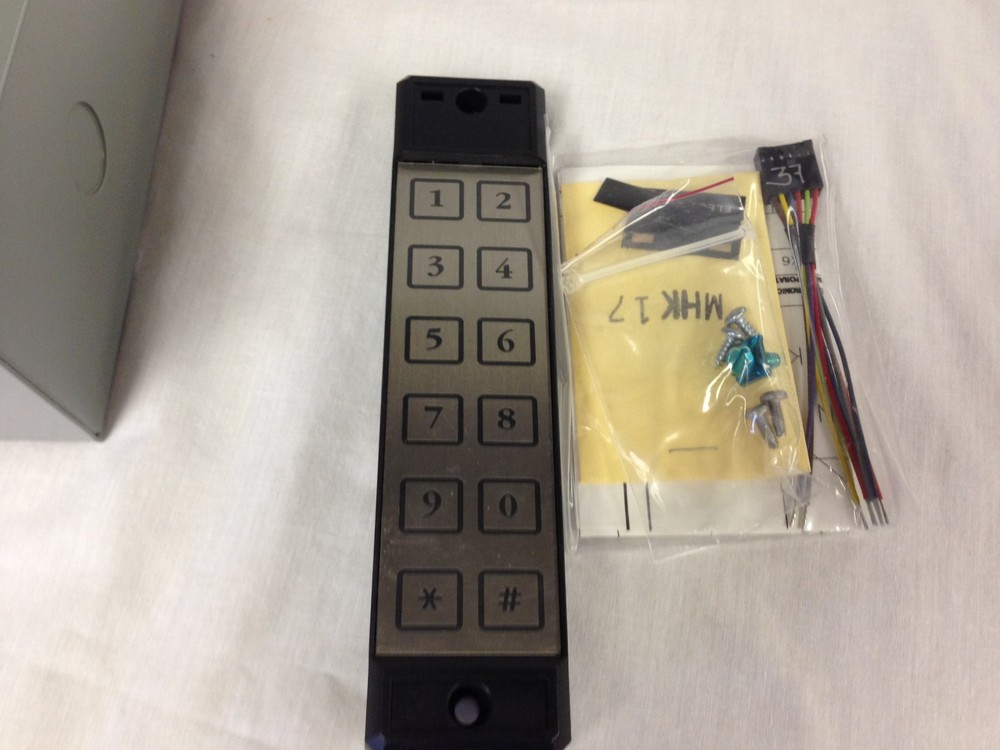 BEST Access Control SystemsBEST Access ConSS External Device Control with Keypad