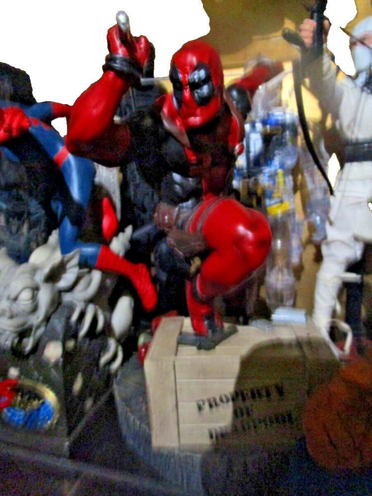 DEADPOOL STATUE /2000 KOTOBUKIYA MERCENARY X-MEN MARVEL COMICS