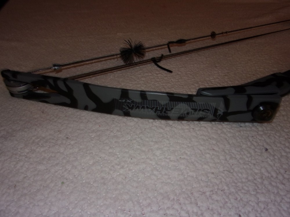 XI Silverhawk XP Compound Bow