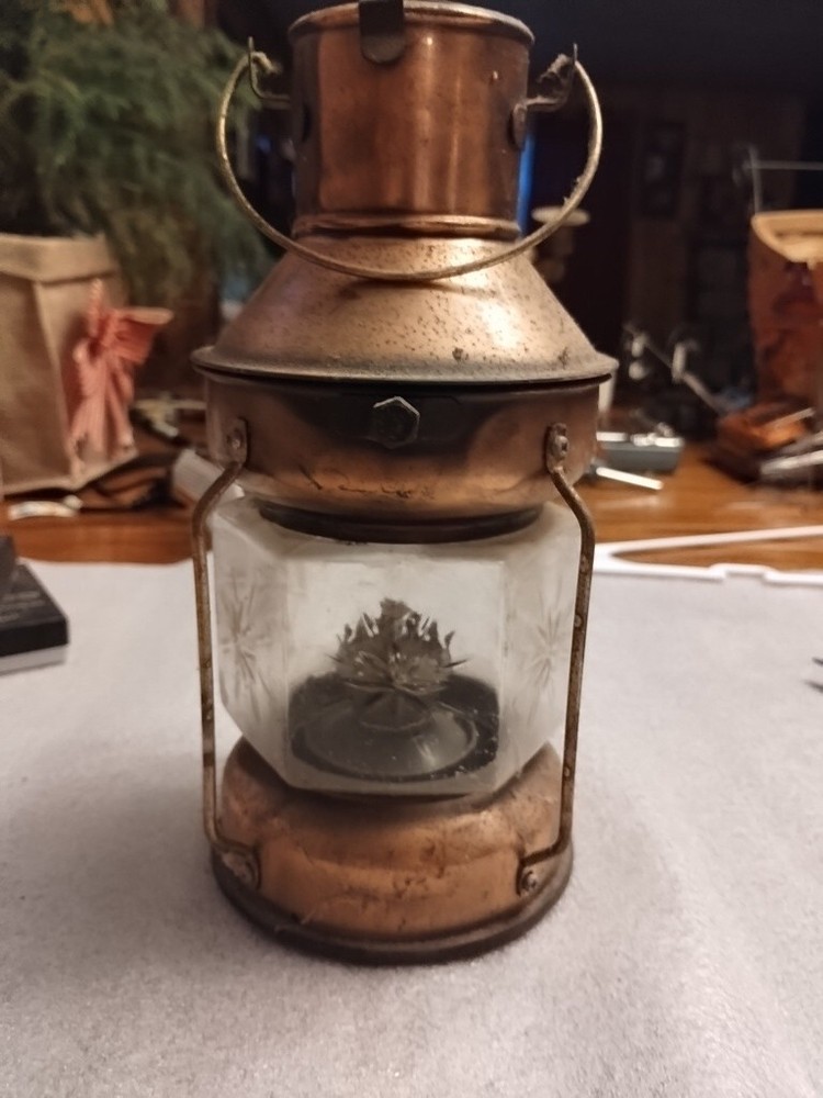 Penco Kerosene Brass Lamp Octagon Snowflake Globe