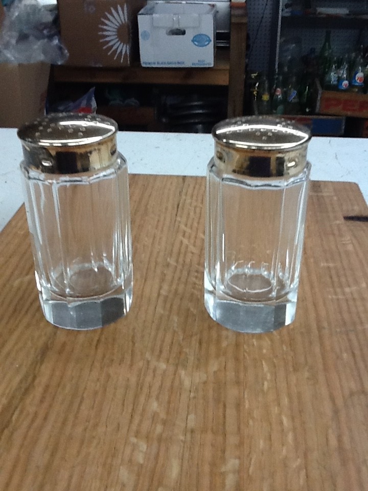 Vintage Silver Plated Tarnish Resistant Cruet Caddy with Salt/Pepper/Oil/Vinegar