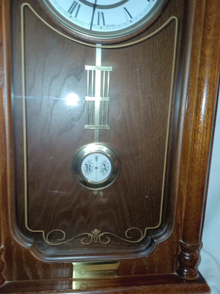 Seth Thomas “Westminster/Ave Maria” Quartz Pendulum Mahogany Wall Clock tested