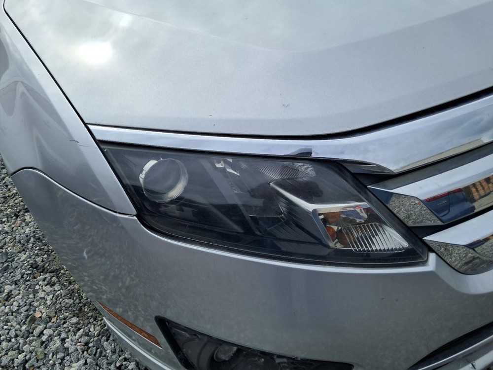 FUSION 2012 Glove Box 4815711