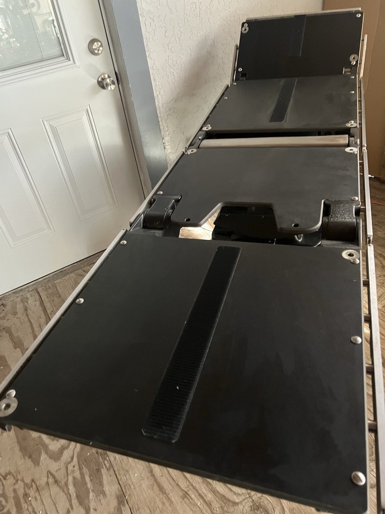 STERIS AMSCO 3085 SP Surgical Operating Table – Fully Functional