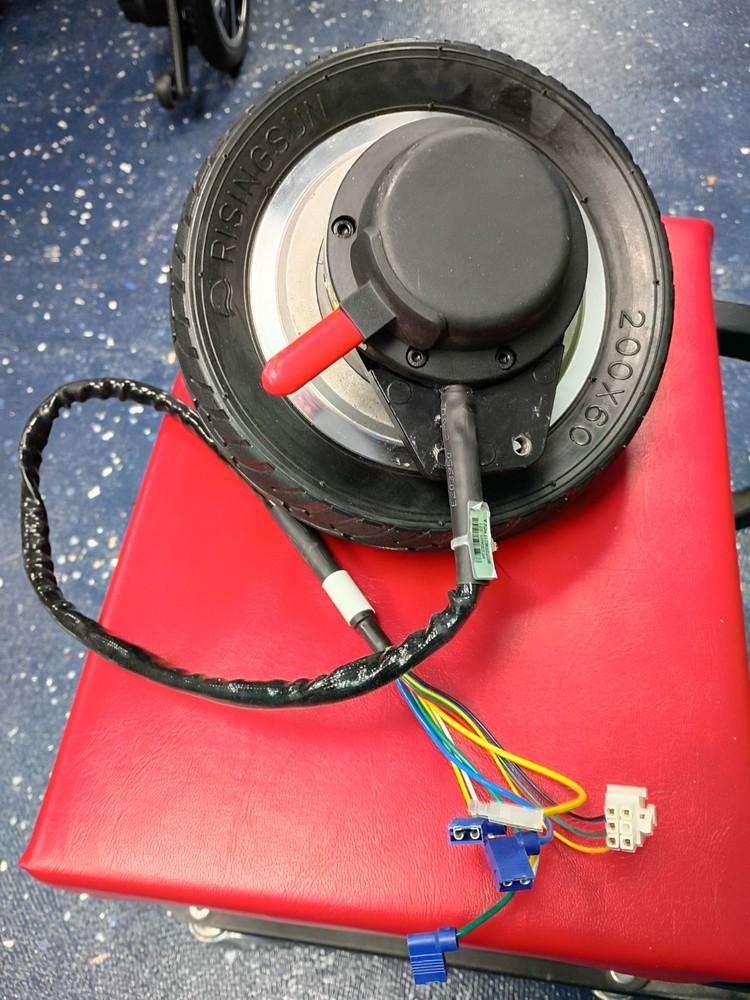 Pride I-go motor hub assembly