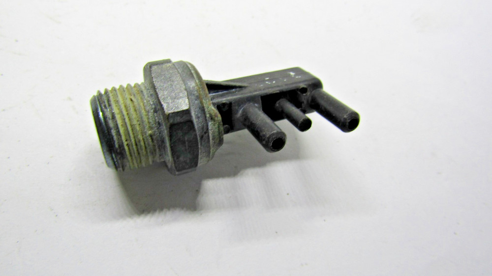 Ported Vacuum Switch Standard PVS30