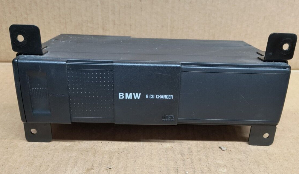 BMW X5 6 Disc CD Changer 65 12-6 908 950 Tested