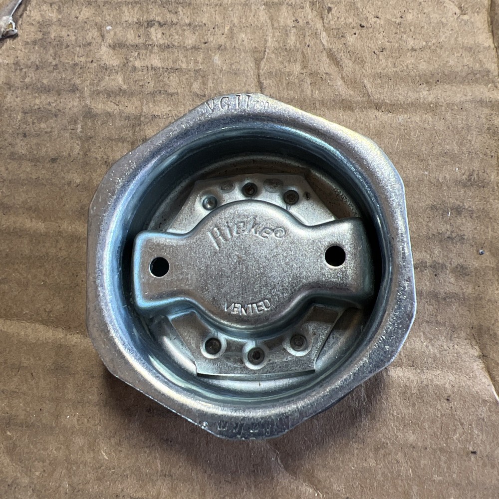 REIKE VGII Steel Pressure-Relieving Drum Vent Plug
