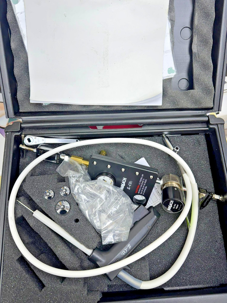 Wallach 900151 LL-CO2 Cryosurgical System with tips