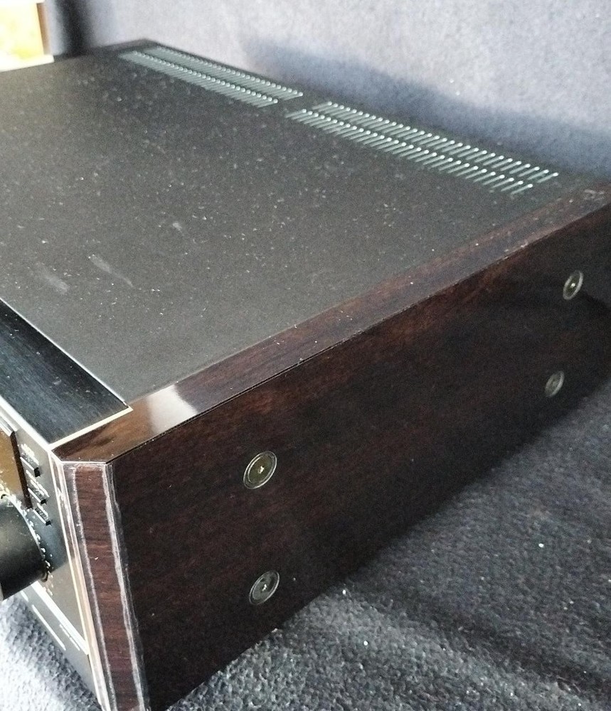 TEAC V-9000 cassette deck