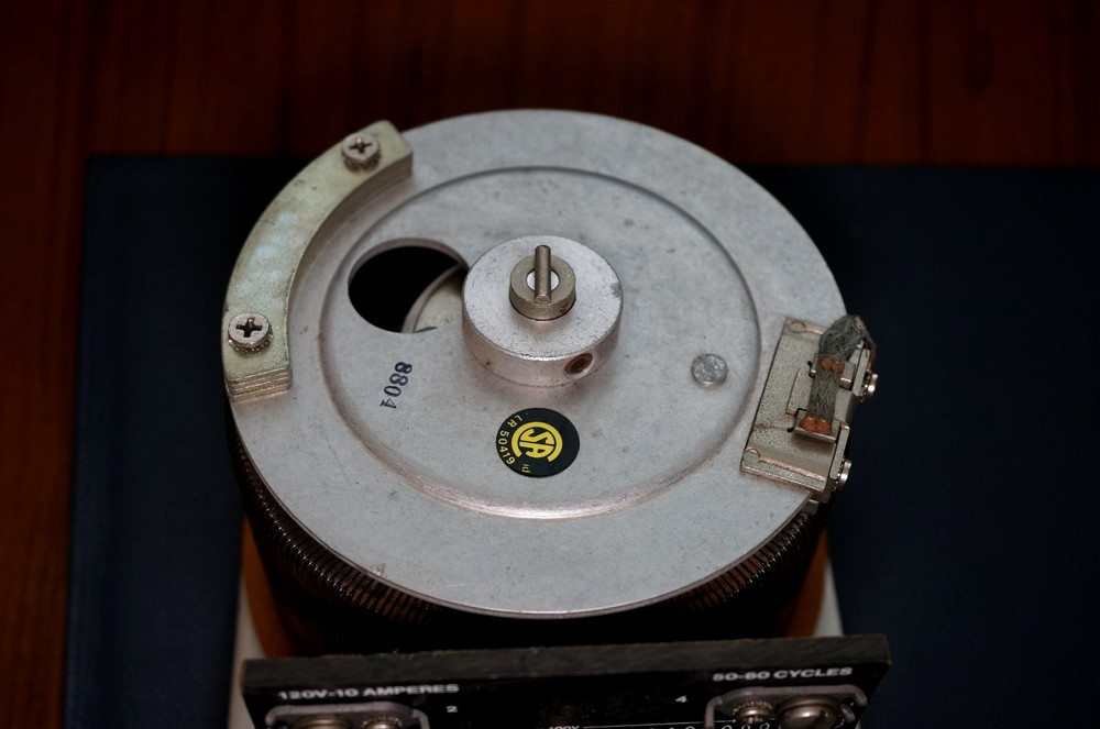 TechniPower Type W10 Variac Variable Autotransformer 10 Amp