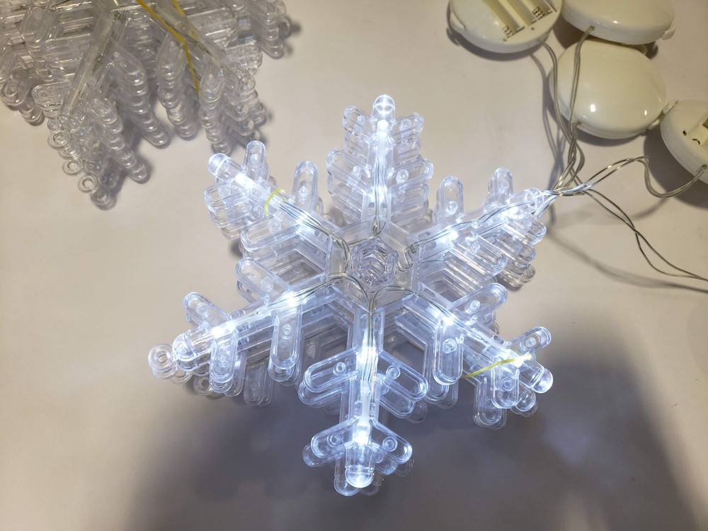 Tujoe 10 Pcs Christmas Window Lights Decorations w/ Timer Snowflake, White