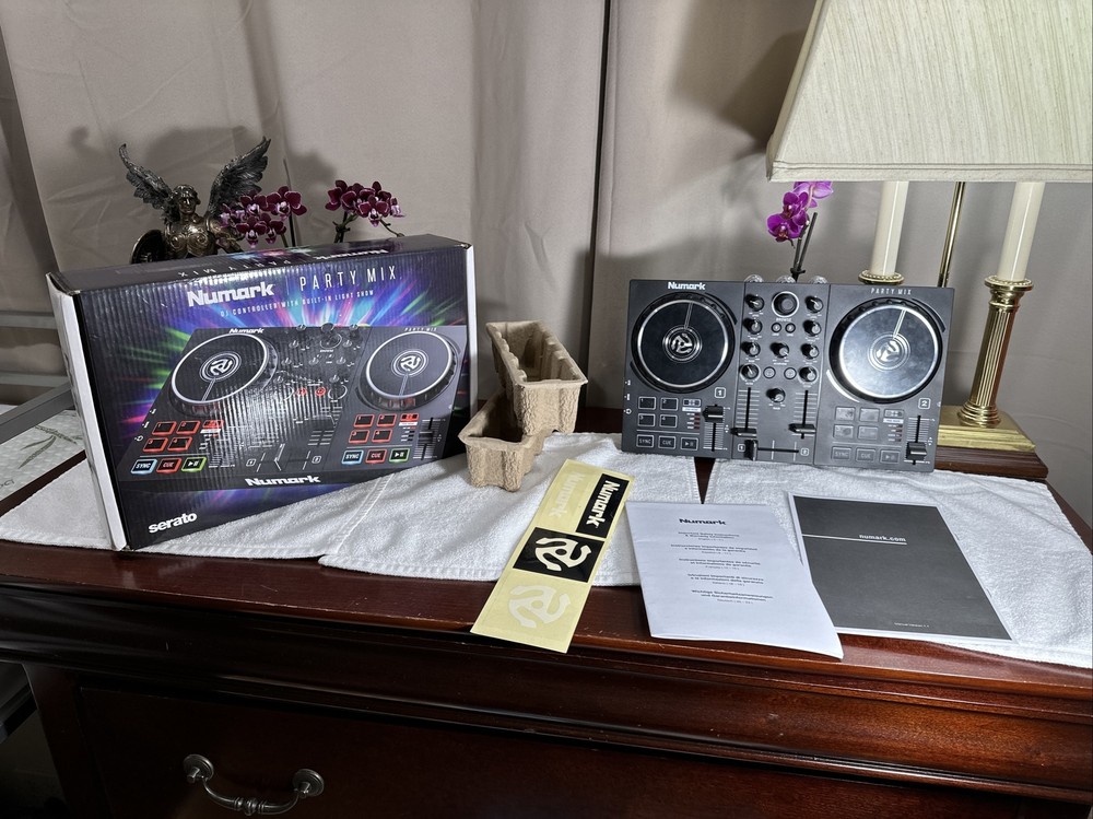 Numark Party Mix II Double Deck Controller with Party Lights NO Power Cord