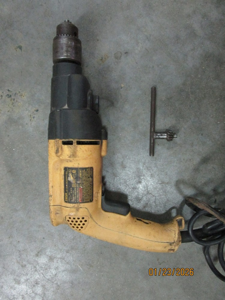 DeWalt DW505 1/2” VSR Hammer Drill – Tested Working
