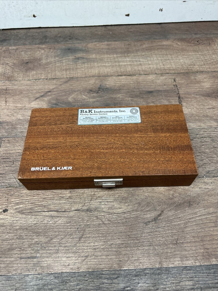 Bruel & Kjaer Preamplifier Type 2618