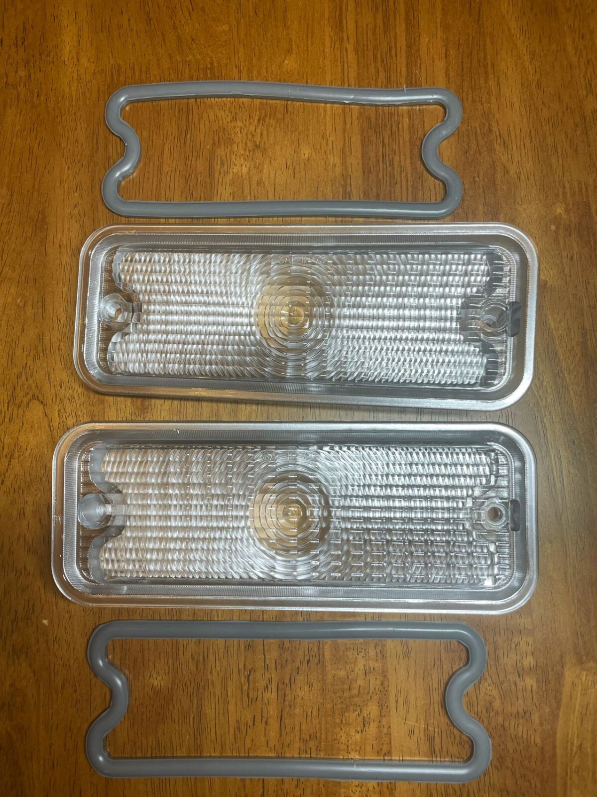 75 76 77 78 80 Chevy GMC Truck Park Lamp CLEAR Lens C10 Body Side Molding LH RH