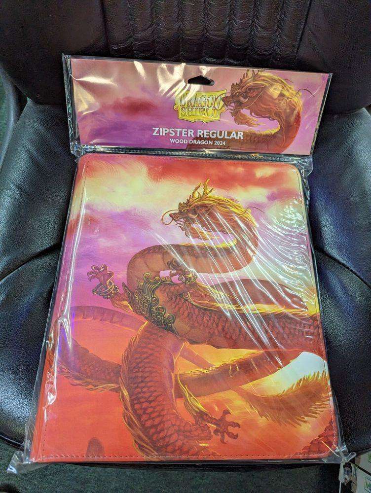 Dragon Shield Zipster Binder