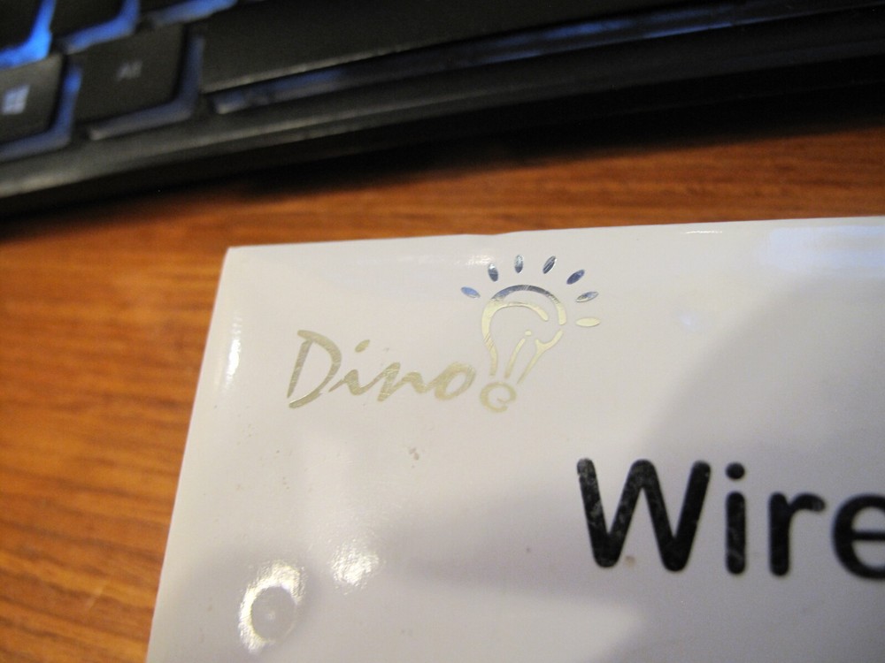 Dino Wireless USB Presenter Stick