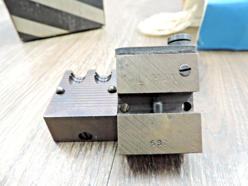 Lyman Double Cavity Bullet Mould Blocks 37583