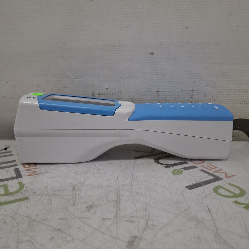 Abbott i-Stat 1 300W Wireless Blood Analyzer