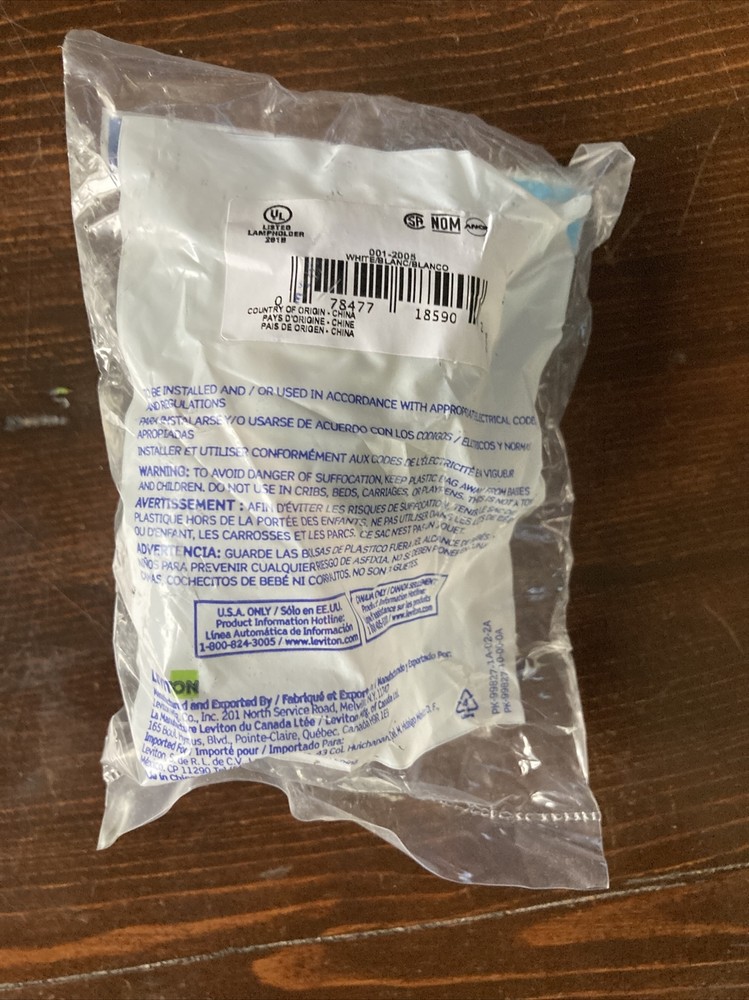 Leviton 001-2005 Lamp Socket Extension